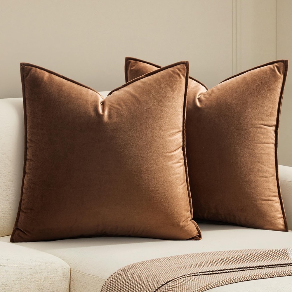🆕 Chocolate Brown VELVET Euro Accent Pillow Covers Luxury High End Hotel Vibes - Picture 8 of 9